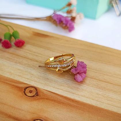 Imagem de Anel Três Fios com Coração e Fileira de Zircônia Softjoias Folheado em Ouro 18K