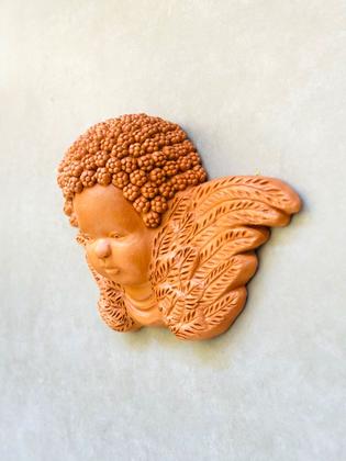 Imagem de Anjo de Parede - Decoração Artesanal, em cerâmica. Para pendurar ou usar apoiado