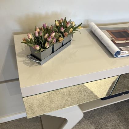 Imagem de Aparador com Espelho e Tamburato Houston