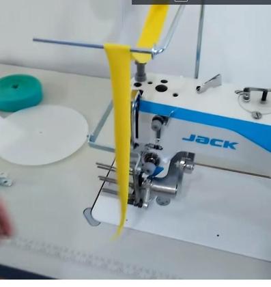 Imagem de Aparelho De Fazer Pregas, Tapete Frufru Para Retaa5E-Jack