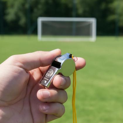 Imagem de Apito De Metal Profissional Com Cordão Kit 2 Unidades