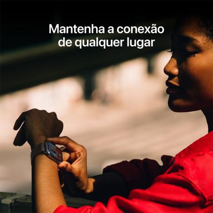 Imagem de Apple Watch Series 11 GPS, Caixa Cinza-espacial de Alumínio de 42 mm, Pulseira Esportiva Preta, Tamanho P/M - MEQW4AM/A