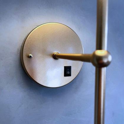 Imagem de Arandela De Parede Clássica Chumbo Com Interruptor e Cúpula branca e lâmpada branco frio Sala Quarto Dormitório, Banheiro, Escritório