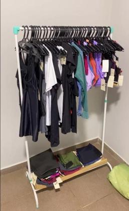 Imagem de Arara de Roupa Cabideiro para Roupas Portátil com Sapateira Aço