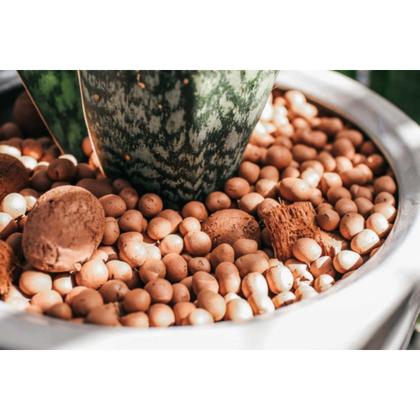 Imagem de Argila Expandida Para Jardim e Paisagismo Saco de 25 Litros