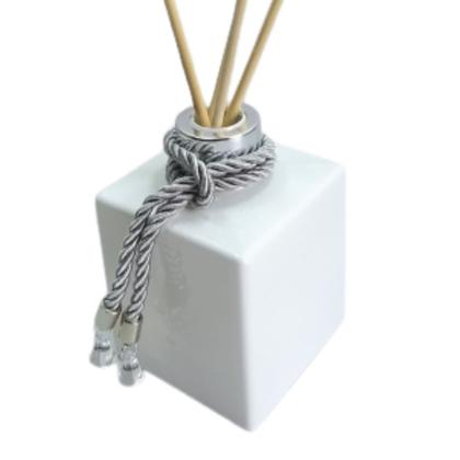 Imagem de Aromatizador Ambiente Difusor de Varetas Decoração Sala Lavabo Banheiro Lavabo Pingente Decoração Sala-Organizador-Branco e Prata