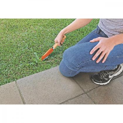Imagem de Arrancador de Inço Metalico para Jardinagem Tramontina com Cabo de Madeira