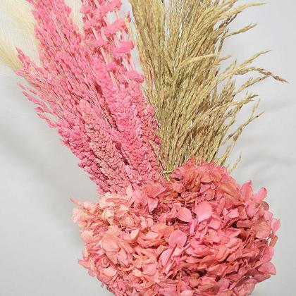 Imagem de Arranjo de flores desidratadas com hortênsia rosa + vaso de vidro