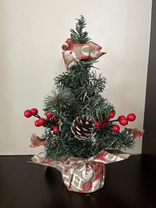 Imagem de Árvore De Natal Pinheiro Decorada Laços Pinhas Frutas 30cm