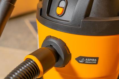 Imagem de Aspirador de Pó e Água GTW 10, Compacto, 10 Litros, com Mangueira de 1,5 Metros, Filtro Lavável, 140mbar 1400W WAP