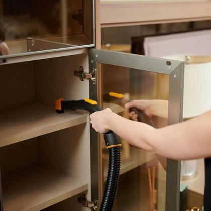 Imagem de Aspirador de Pó e Água WAP GTW INOX 12 com Porta Acessórios 1400W e Bocal de Sopro