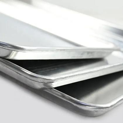 Imagem de Assadeira Bandeja Rasa Retangular Aluminio 33 X 24 X 3 Cm