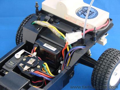 Imagem de Automodelo rc tamiya mitsubishi montero escala 1/10 off road