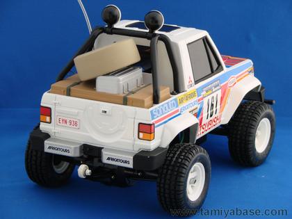 Imagem de Automodelo rc tamiya mitsubishi montero escala 1/10 off road