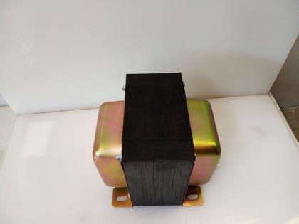 Imagem de Autotransformador de voltagem 110v / 220v  tracom