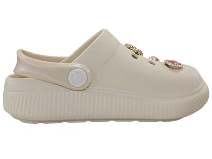 Imagem de Babuche Molekinha Clog Pingente Creme 2591103