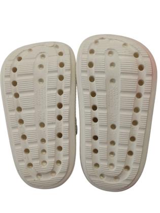 Imagem de Babuche Molekinha Clog Pingente Creme 2591103