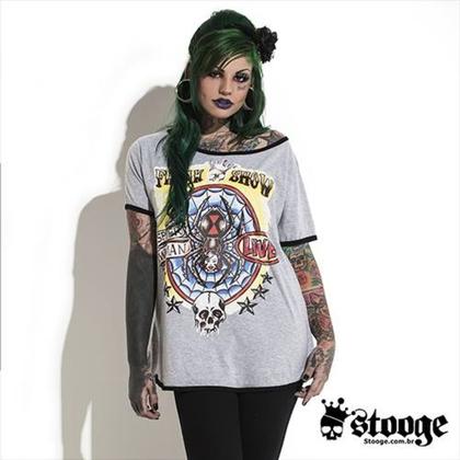 Imagem de Baby Look Blusinha Aranha Viuva Negra Caveira Plus Size BM