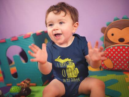 Imagem de Baby One Piece In My Diaper Ohio UM Michigan Fans 12M Navy