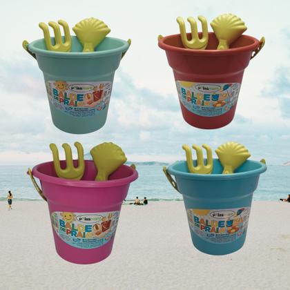 Imagem de Balde de Praia Infantil com Acessórios Para Fazer Castelo