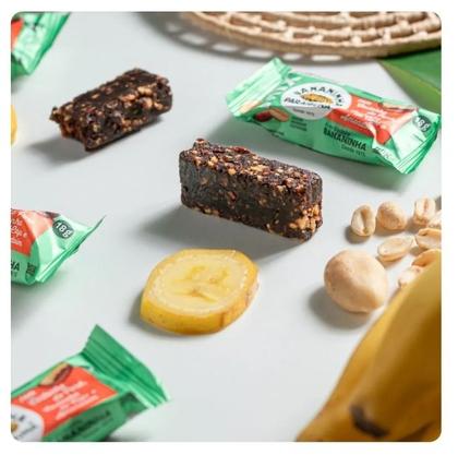 Imagem de Bananinha Paraibuna Mix Pura Banana E Mix De Castanhas 360g