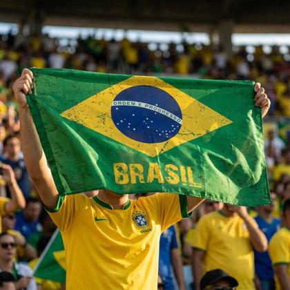Imagem de Bandeira Brasil Brasília DF 90x140cm Decoração Sem Haste