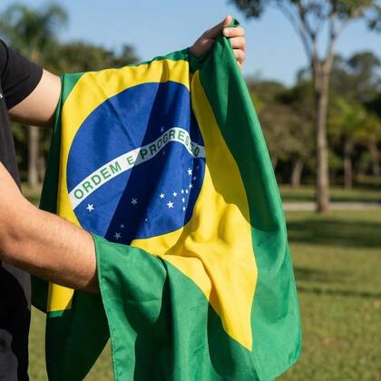 Imagem de Bandeira de Tecido Brasil sem Haste 65x95