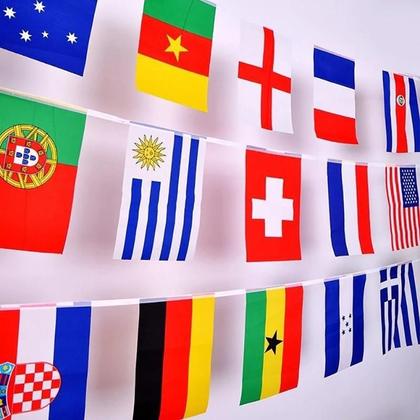 Imagem de Bandeira Missões Evangelho 32 Nações 30X20Cm + 100 Envelopes