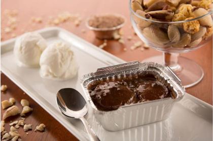 Imagem de Bandeja alumínio retangular c/tampa PET 135ml c/100 unid. - Wyda- embalagem alimento (15914)