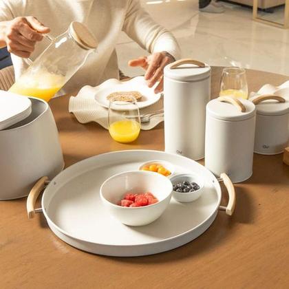 Imagem de Bandeja Com Alças Ou 41,5x37x3cm Linha Sense Cor Chumbo
