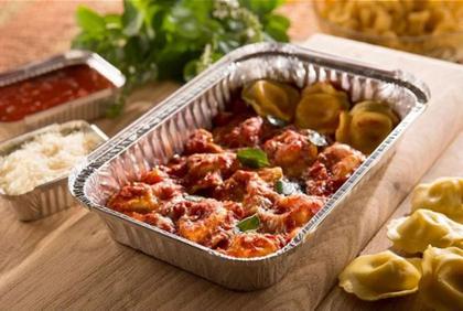 Imagem de Bandeja de alumínio retangular 1.500 ml c/tampa PET c/50 unid - Wyda -  delivery,  marmitex (15912)