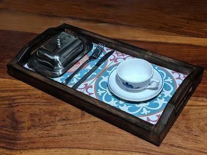 Imagem de Bandeja De Café Da Manha Grande Em Madeira Rustica Com Alça