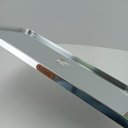 Imagem de BANDEJA DECORATIVA PARA SERVIR RETANGULAR HOME&CO COM ESPELHO METAL 1x40x20cm PRATA