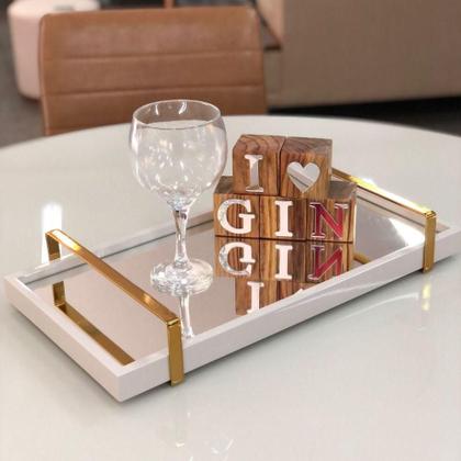 Imagem de Bandeja Espelhada Laqueada com Alça Dourada