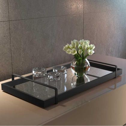 Imagem de Bandeja Espelhada Laqueada Preto com Alça Preta