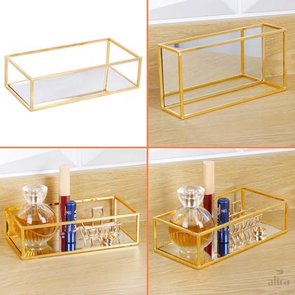 Imagem de Bandeja Espelhada Retangular Metal Decoração Lavabo Quarto Dourada 23x16cm Alira Home