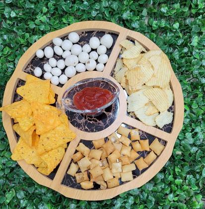 Imagem de Bandeja Petisqueira De Madeira MDF Redonda 7 Divisórias Colorida