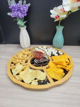 Imagem de Bandeja Petisqueira De Madeira MDF Redonda 7 Divisórias Colorida