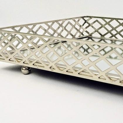 Imagem de Bandeja Prata 34X20X5Cm Com Espelho Retangular