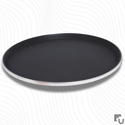 Imagem de Bandeja Redonda Antiderrapante De Plástico Borda Aço Inox Para Bar Restaurante Garçom 40cm Uny Home