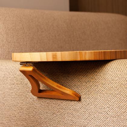 Imagem de Bandeja Redonda Dobrável Para Braço De Sofá Lyor 25cm Bambu