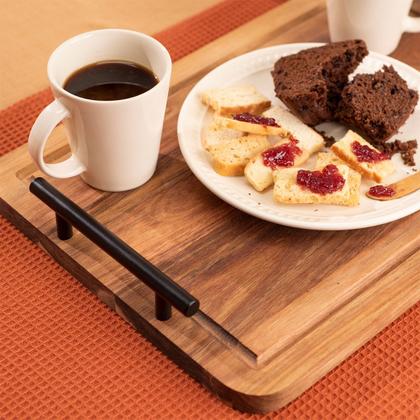 Imagem de bandeja retangular 40cm de madeira acácia com alças - Oikos