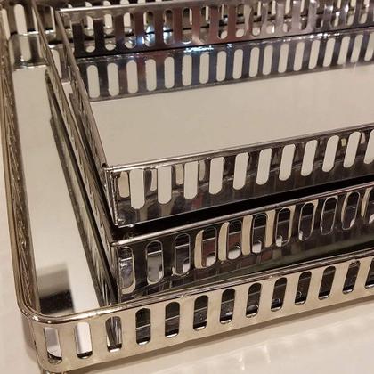 Imagem de Bandeja Retangular Decorativa Espelhada Cromada 24X12,5CM 8158