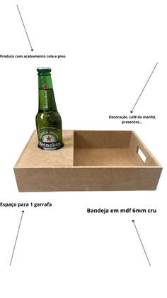 Imagem de Bandeja Retangular M Lisa Com Suporte Para 2 Garrafas e Alça Para Cesta De Café Da Manhã 30x20x6