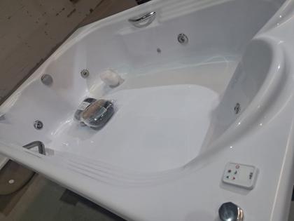 Imagem de Banheira Dupla Casal Hierro COMPLETA com hidromassagem em acrílico