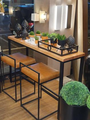 Imagem de Banqueta Detail Estofado Várias Cores Base Aço Preta Tam: G - Datelli Design