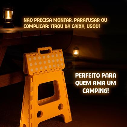 Imagem de Banqueta Dobrável em Plástico com Alça 43cm Resistente para Lavanderia, Cozinha e Mais