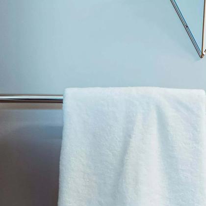 Imagem de Barra de Apoio Kit 4 Unidades Alça Aço Inox 40cm Acessibilidade Gestante Idoso Criança Corrimao Banheiro Escada Resistente Suporte