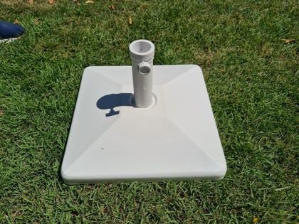 Imagem de Base De 18kg Quadrada Para Ombrelone Guarda Sol Sombreiro