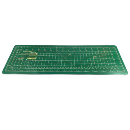 Imagem de Base De Corte Verde Tamanho 15x45 Para Patchwork Scrapbook